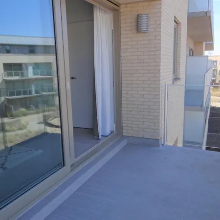 Karthuizer E4 Located Between The Dunes * Nieuwpoort