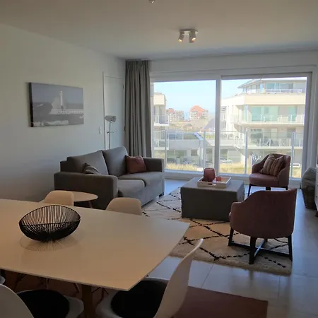 Karthuizer E4 Located Between The Dunes * Nieuwpoort