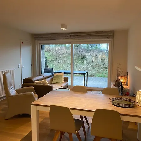 Karthuizer E4 Located Between The Dunes